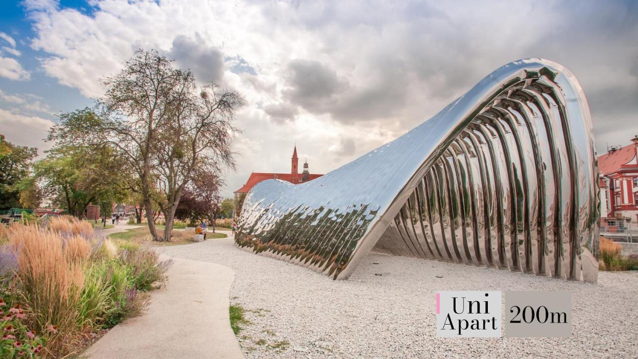 Uniapart วรอตซวาฟ ภายนอก รูปภาพ